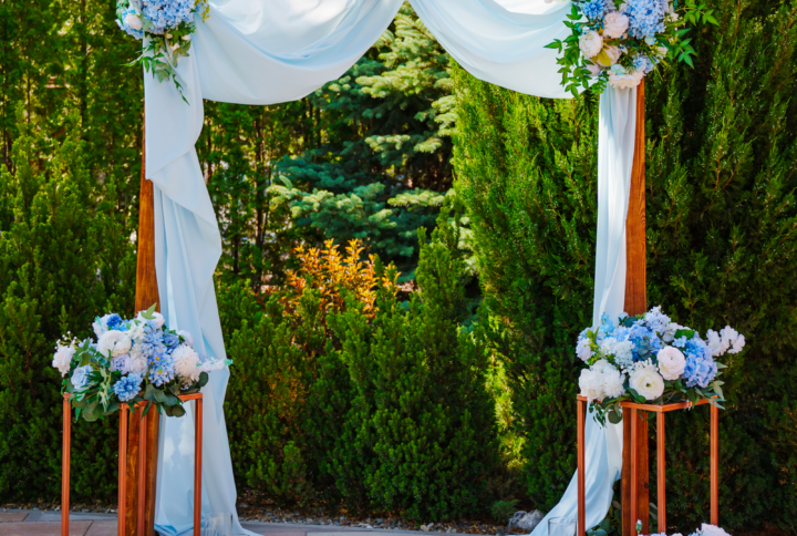Arche de mariage : l’élément incontournable pour une cérémonie inoubliable